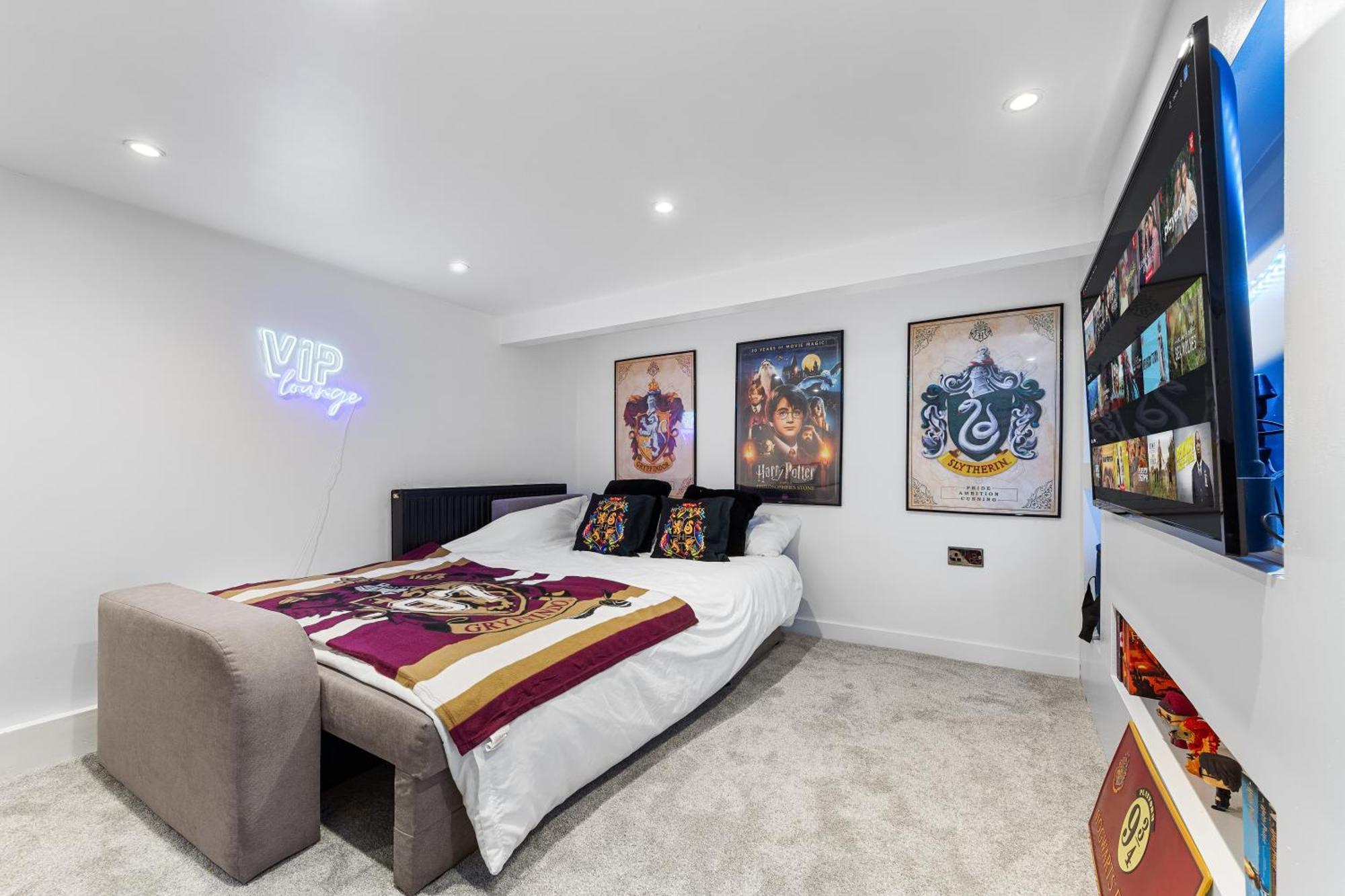 The Hogwarts Retreat - Cinema Room - Special May Offer - 25Th - 31St Watford  Exterior photo